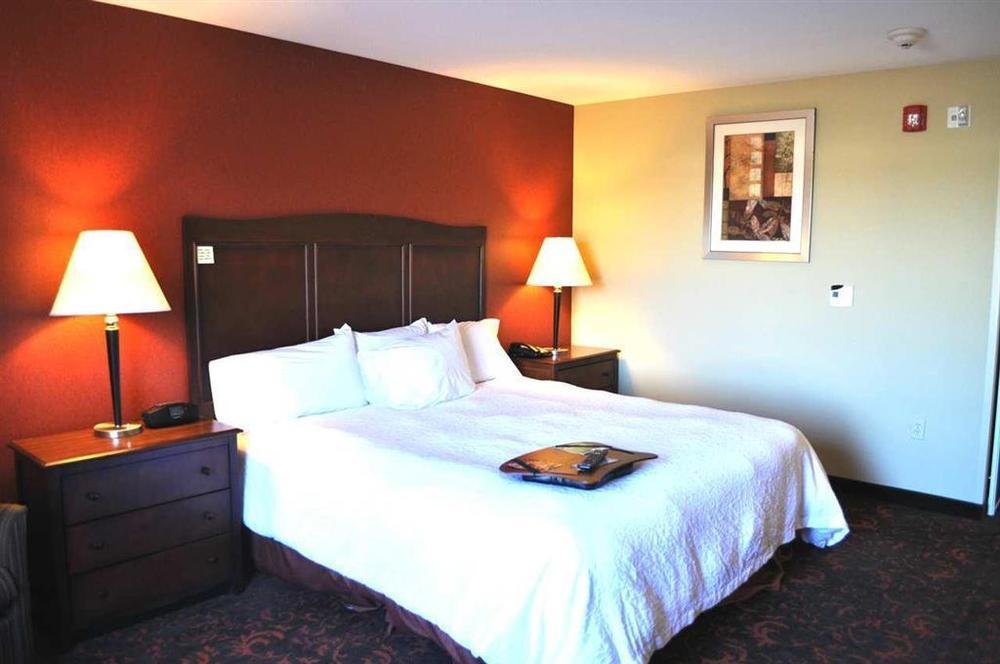 Hampton Inn & Suites Exmore - Eastern Shore Номер фото