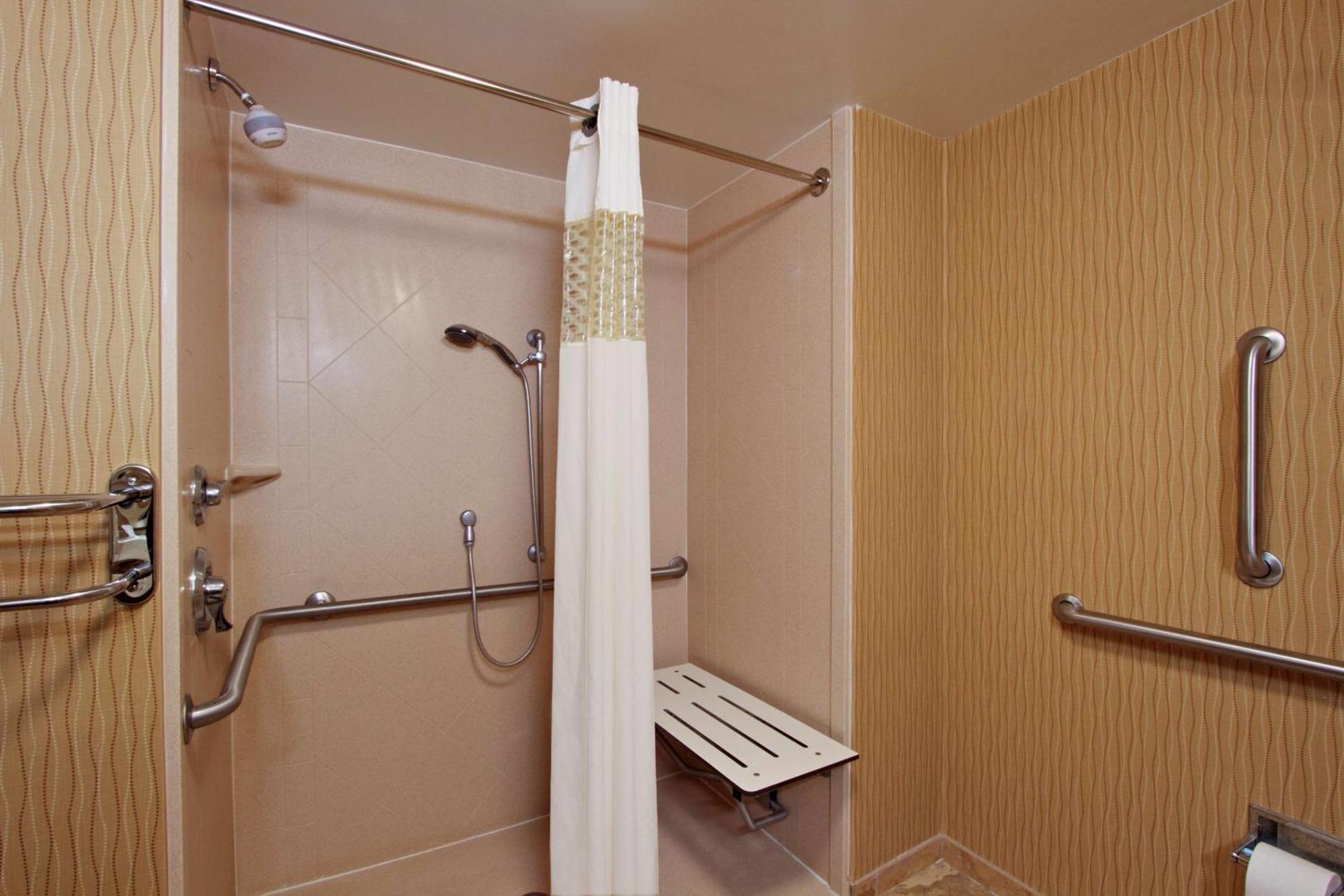 Hampton Inn & Suites Exmore - Eastern Shore Екстер'єр фото