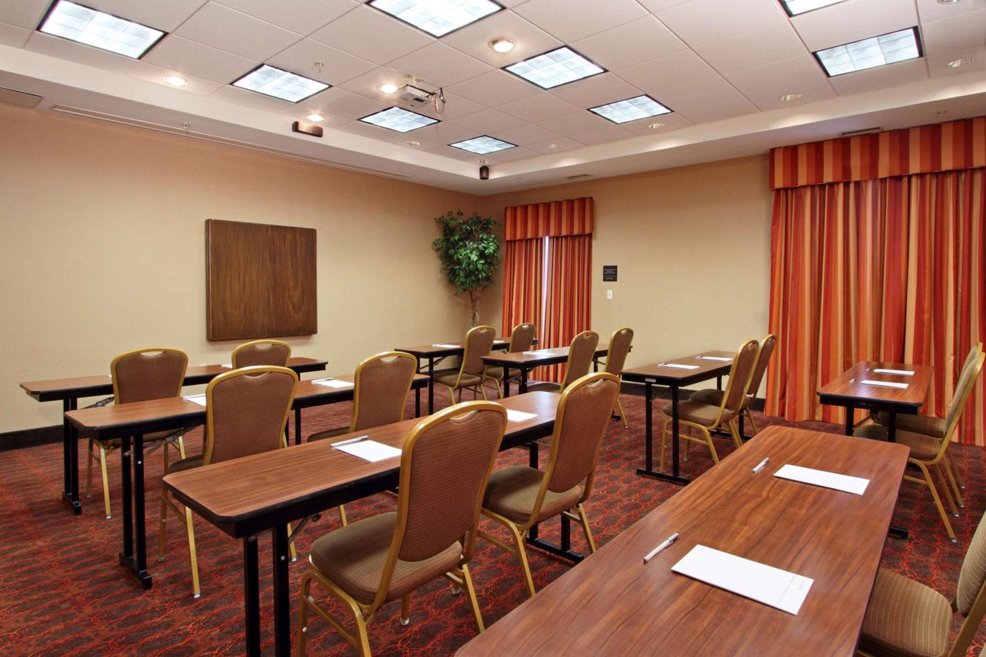 Hampton Inn & Suites Exmore - Eastern Shore Екстер'єр фото